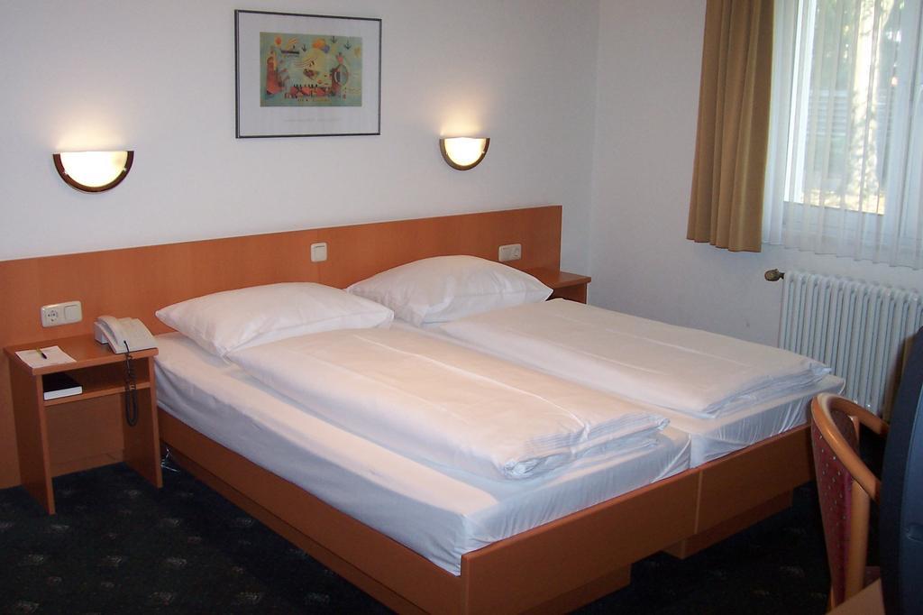 Hotel Bitburg Værelse billede